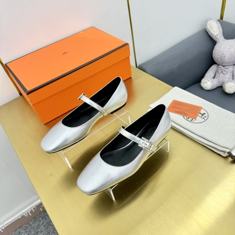 Hermes flat shoes